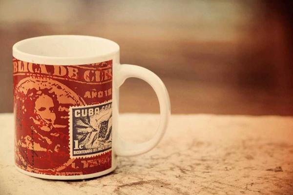 掌握此类技巧有助于提升客户沟通效果主题的精美插图